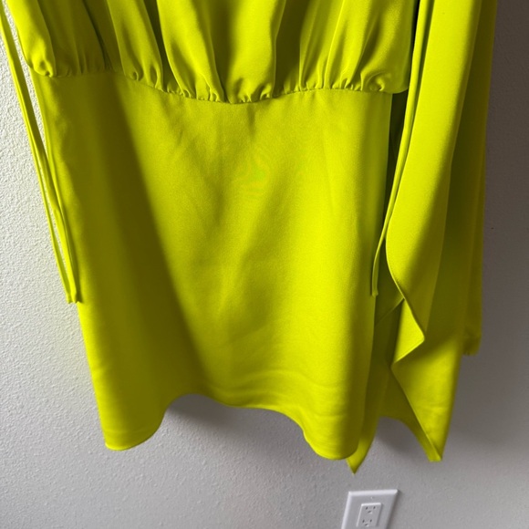 Alexis Wesley Dress Chartreuse Green One-Shoulder Long-Sleeve Mini A-Line XS - Picture 10 of 16